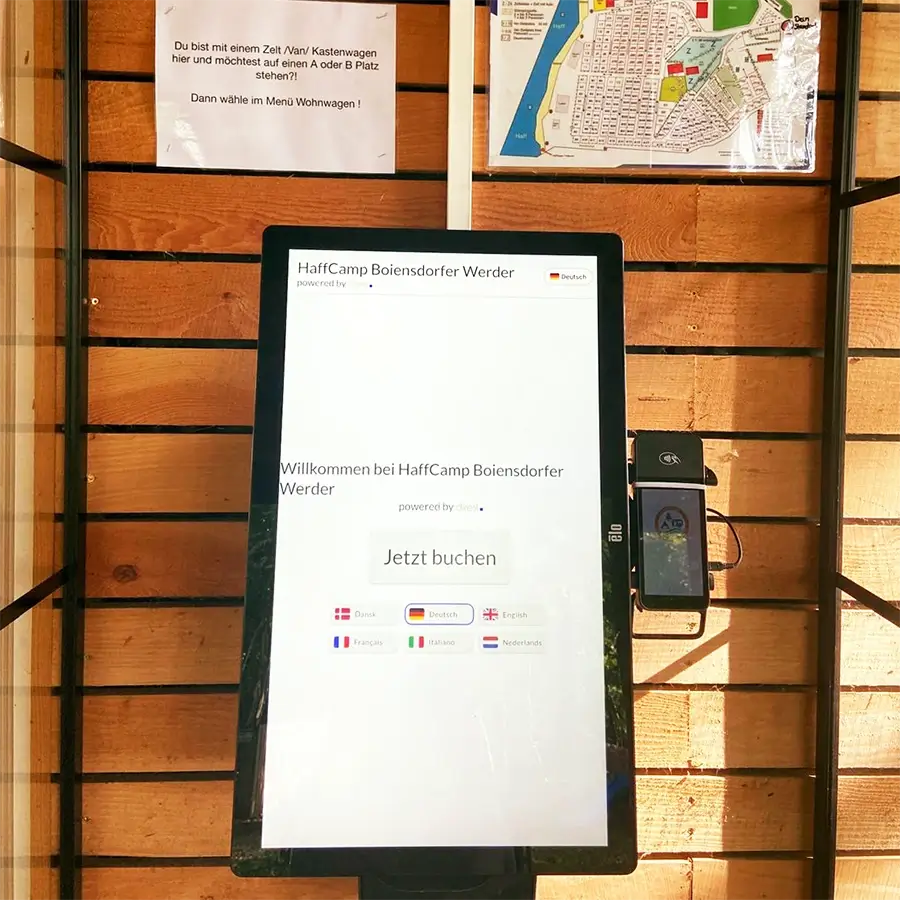 Empfangslösung – 24/7 Terminal für Wohnmobilstellplätze und Campingstellplätze