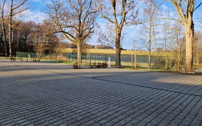 Revolution auf dem tschechischen Campingmarkt: direst und FINASO setzen mit dem ersten vollautomatischen Stellplatz in Krásná Lípa neue Maßstäbe